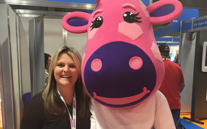 Millie the giraffe makes a guest appearance at Childcare Expo Millie the giraffe with Joanne Thompson